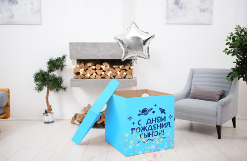 Коробка для подарка с маленькими шариками "Космическое путешествие" голубая